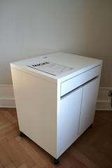 Movable drawer unit