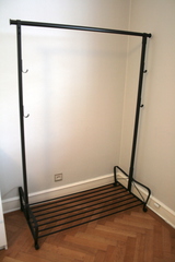 Clothes rack